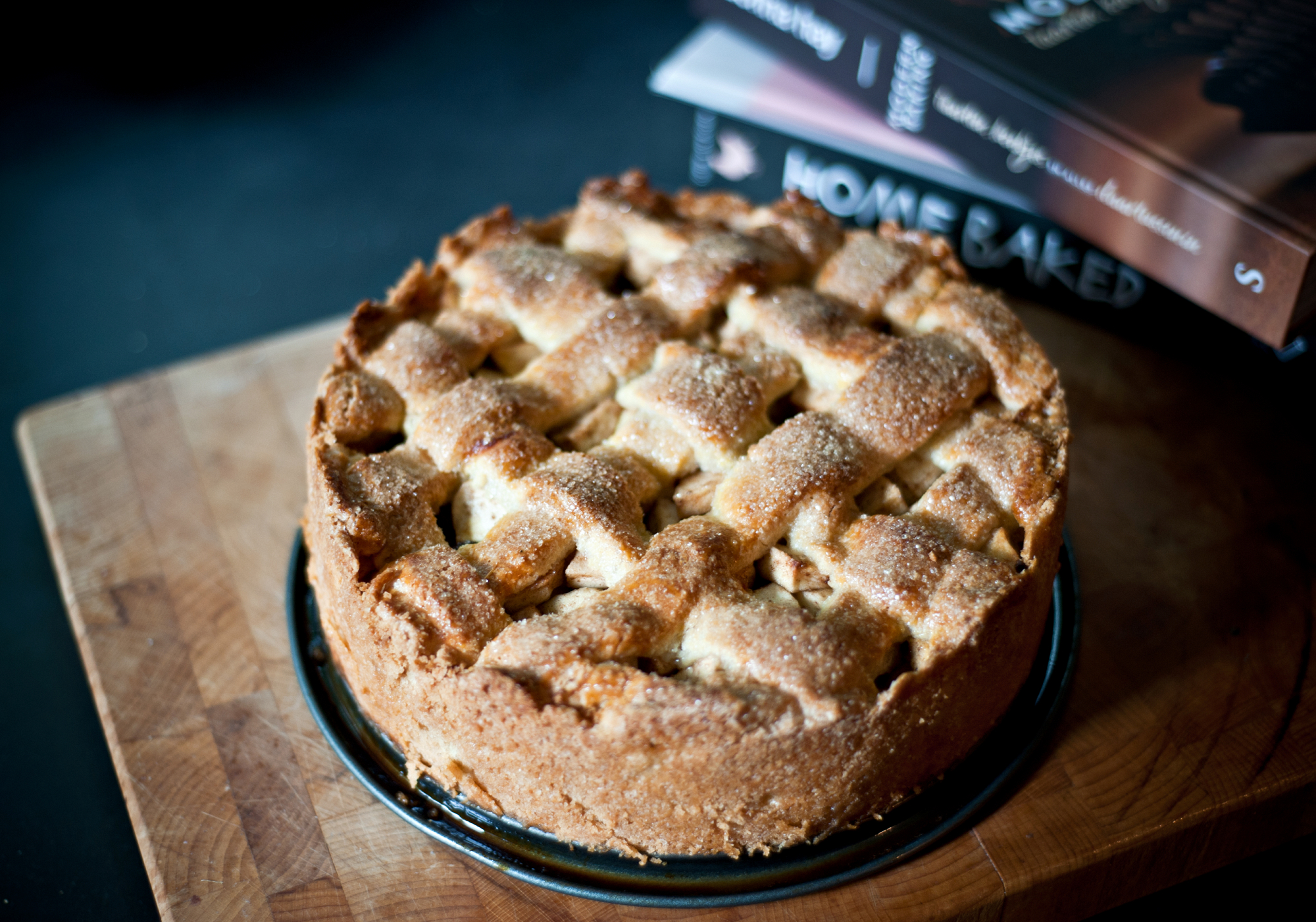 Classic Dutch Apple Pie