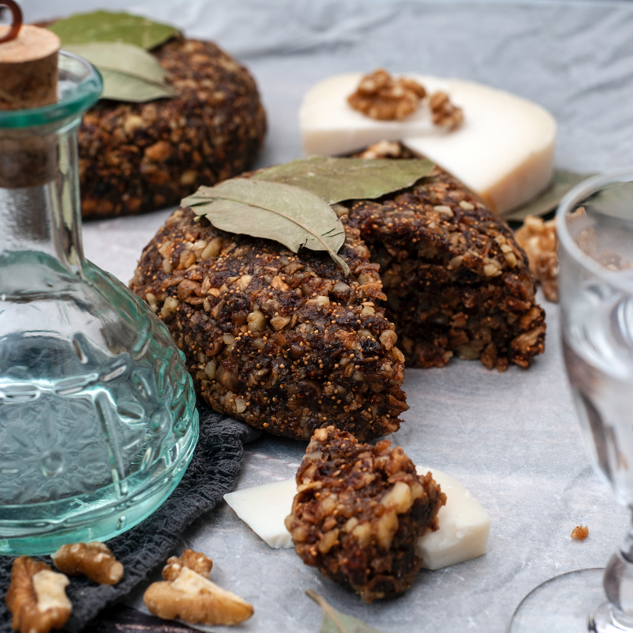 Croatian fig cake, smokvenjak